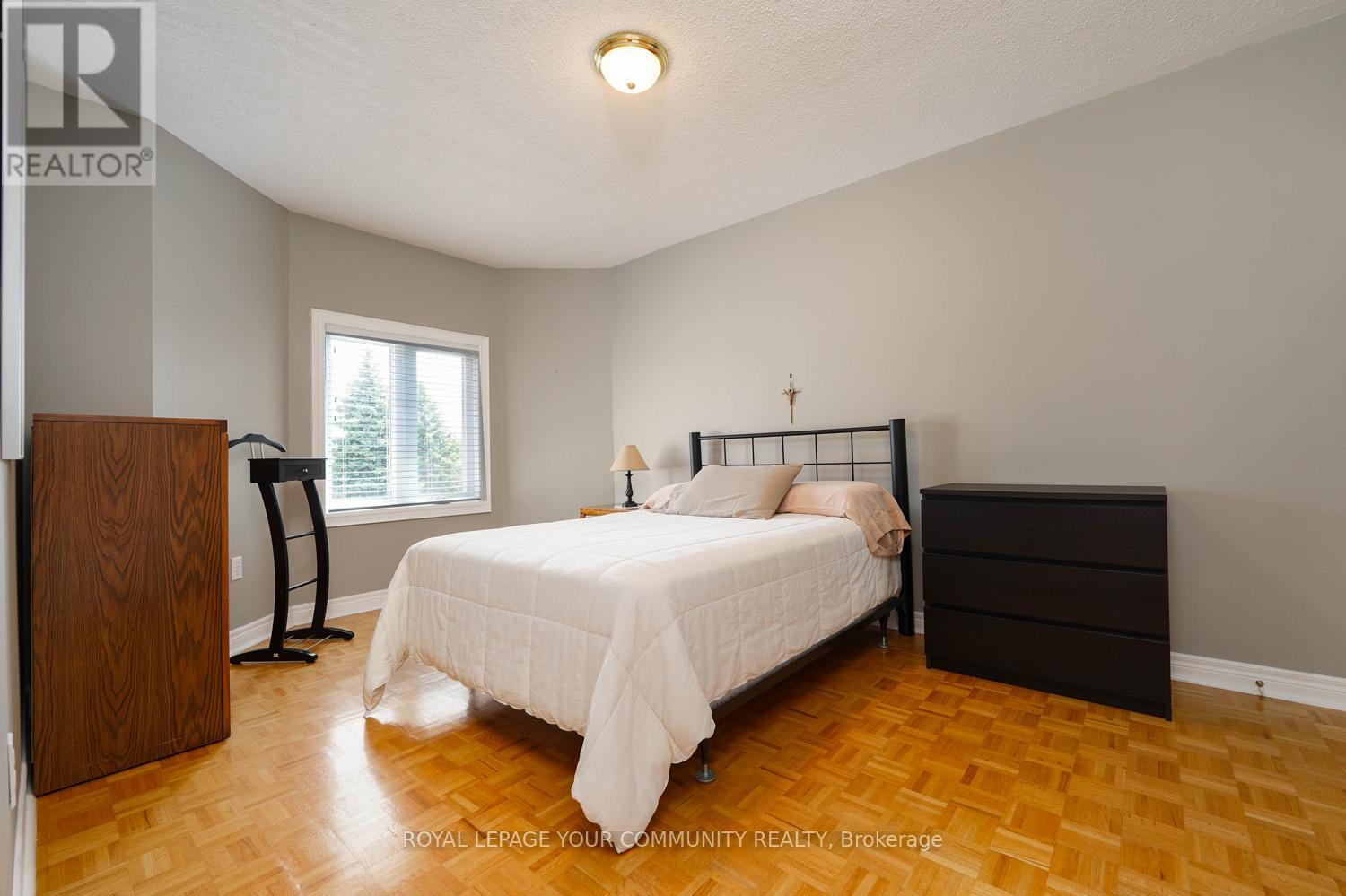 124 Rushbrook Drive, Newmarket, Ontario  L3X 2E4 - Photo 26 - N12143067