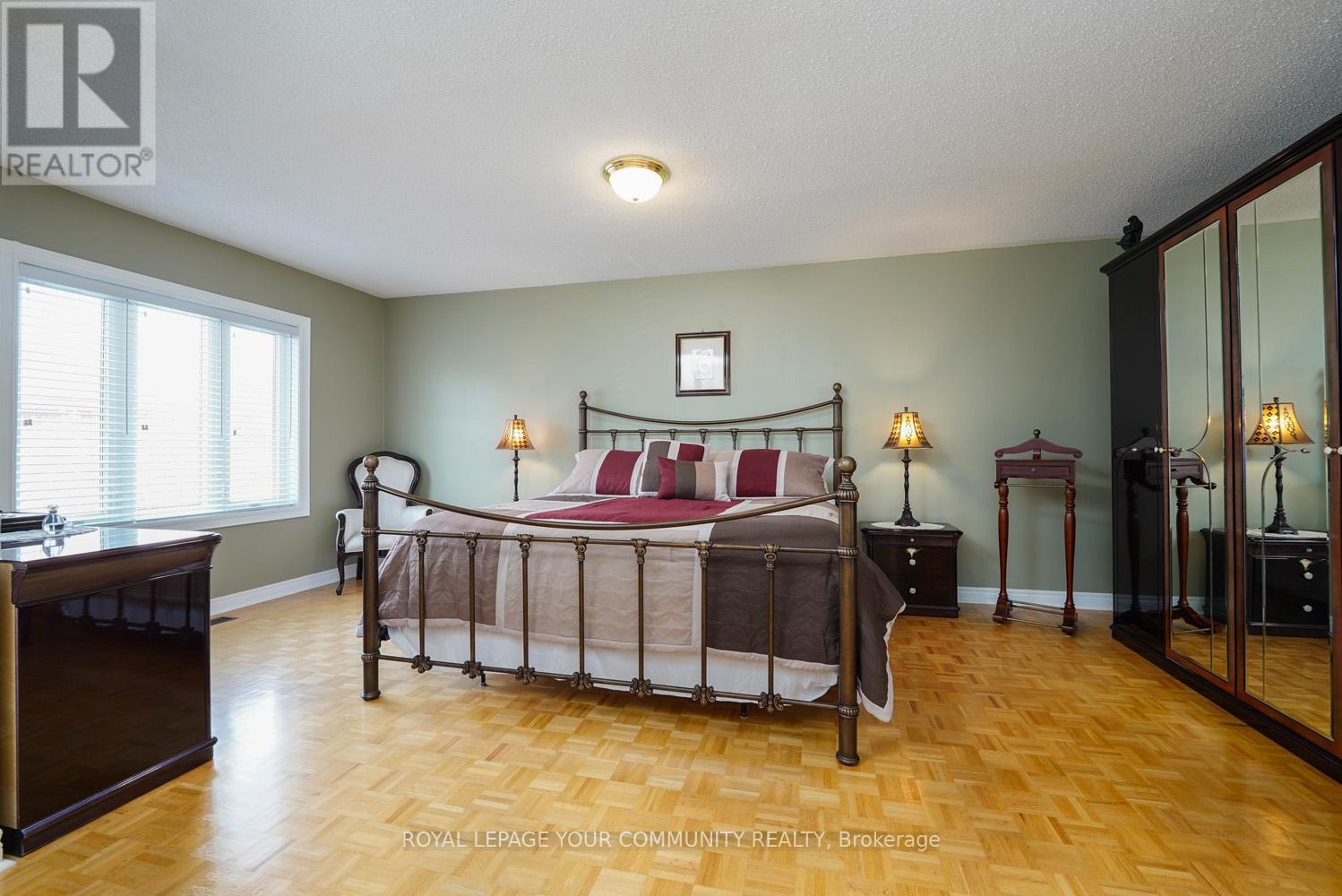 124 Rushbrook Drive, Newmarket, Ontario  L3X 2E4 - Photo 30 - N12143067