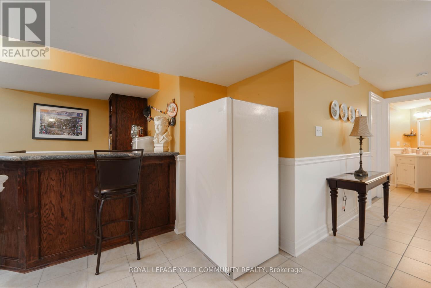 124 Rushbrook Drive, Newmarket, Ontario  L3X 2E4 - Photo 39 - N12143067