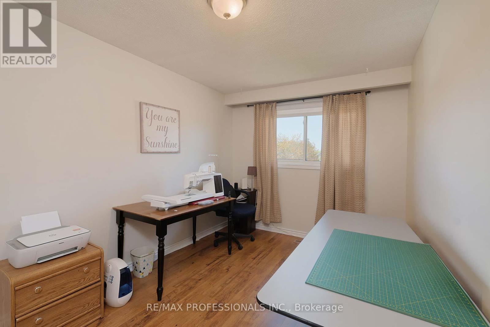 7 Dalzell Avenue, Brampton (Heart Lake West), Ontario  L6Z 1H1 - Photo 27 - W12143070