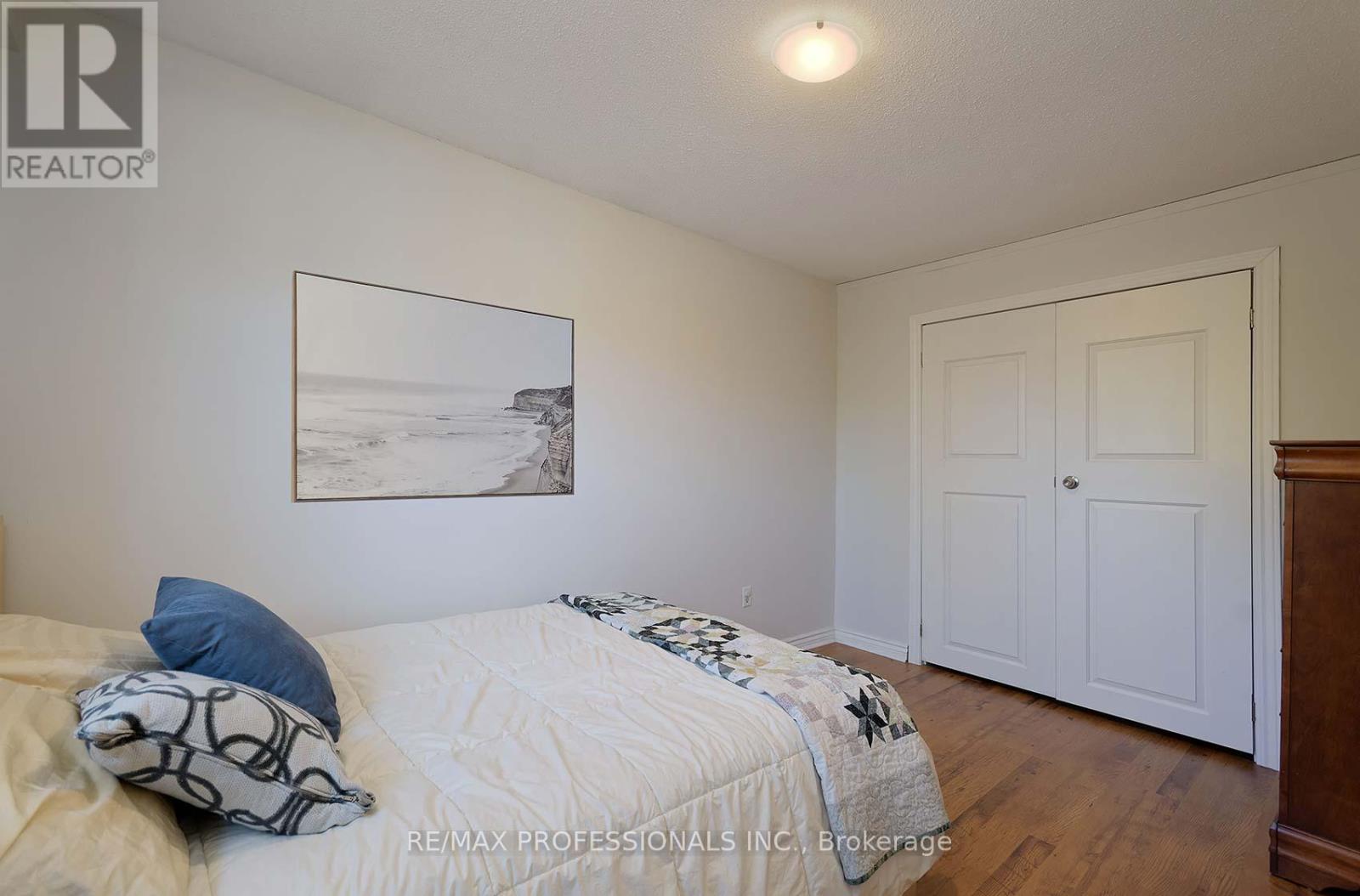 7 Dalzell Avenue, Brampton, Ontario  L6Z 1H1 - Photo 30 - W12143070