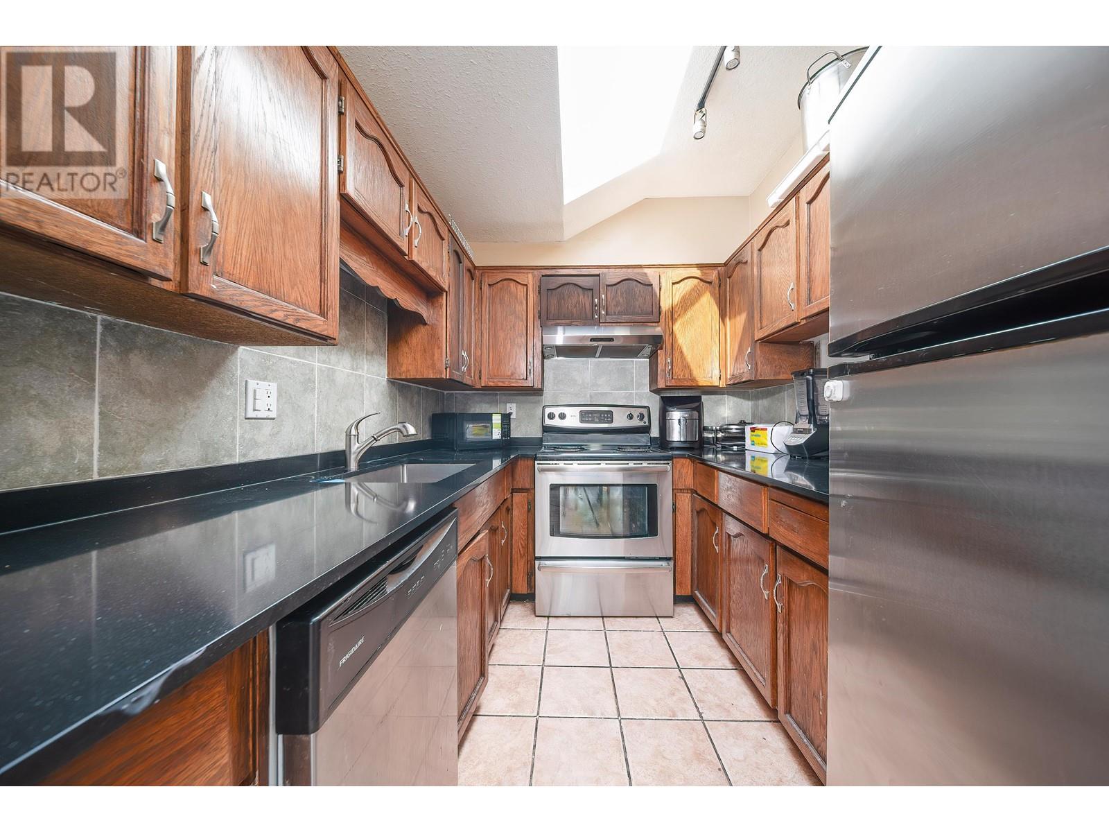 5146 Hastings Street, Burnaby, British Columbia  V5B 1P6 - Photo 8 - R3001607