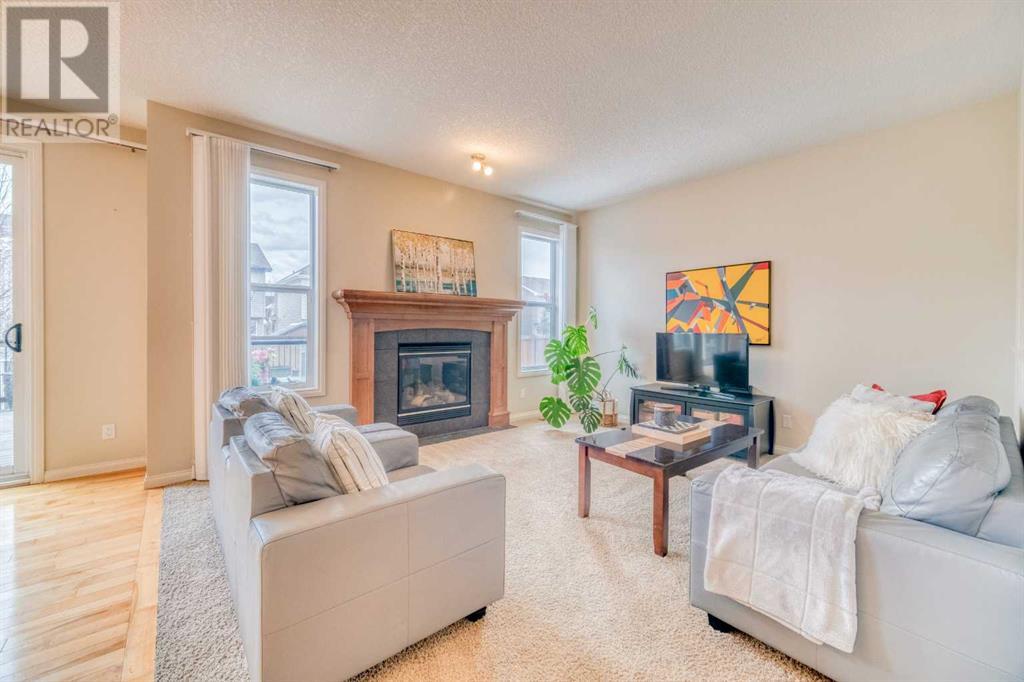 143 Aspen Hills Close Sw, Calgary, Alberta  T3H 0C7 - Photo 5 - A2203263