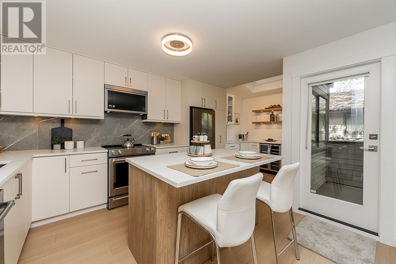 5853 Mayview Circle, Burnaby, British Columbia  V5E 4B7 - Photo 8 - R3001770