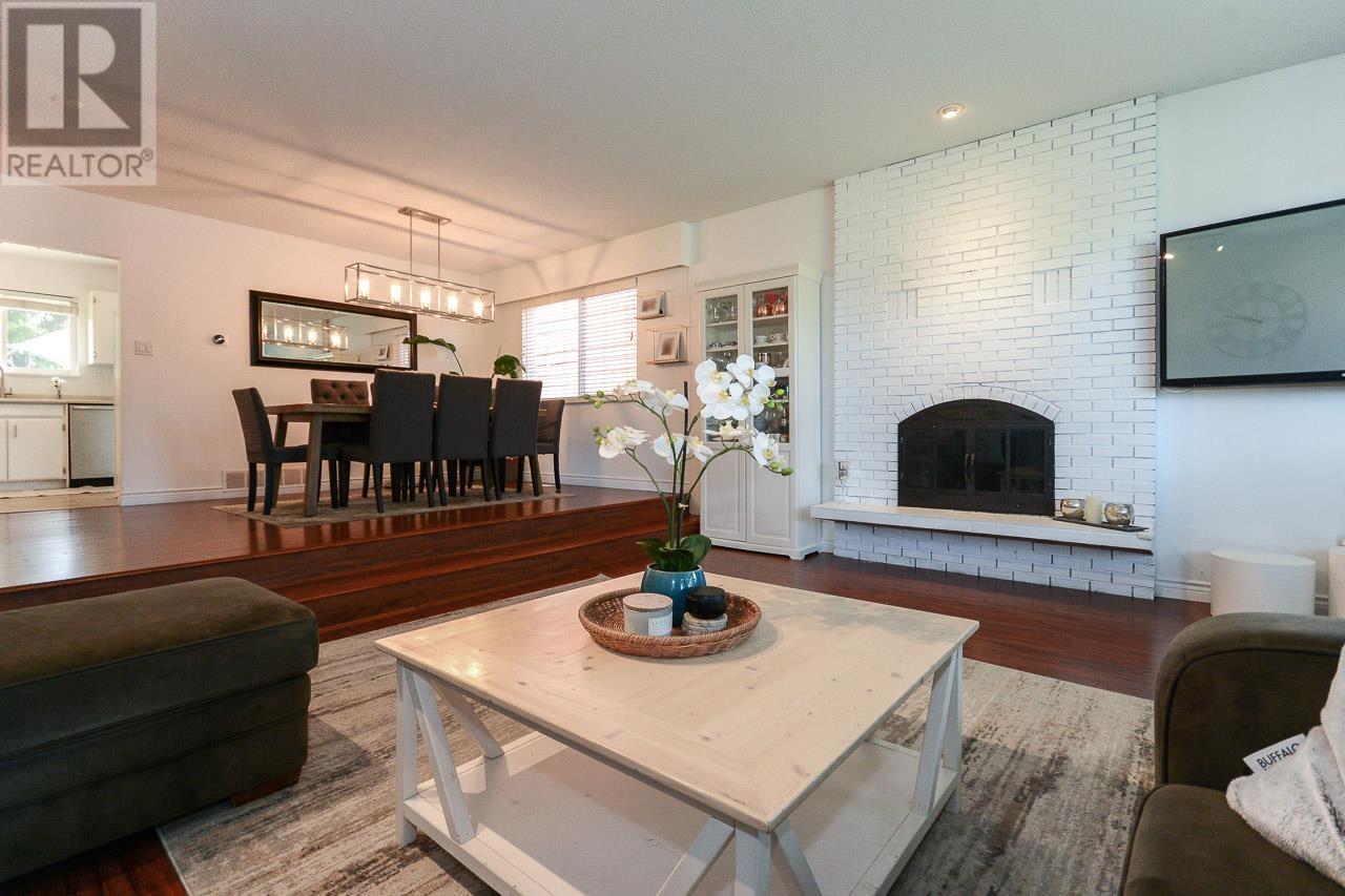 Property at 1345 53A STREET image 1