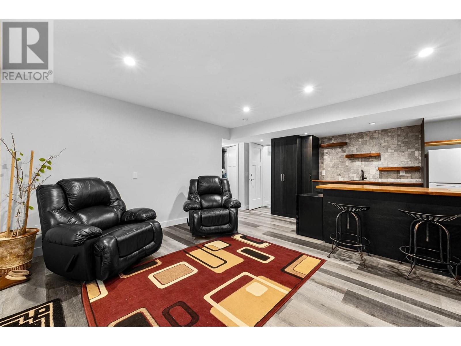 1532 Emerald Drive, Kamloops, British Columbia  V2E 0C1 - Photo 40 - 10347560