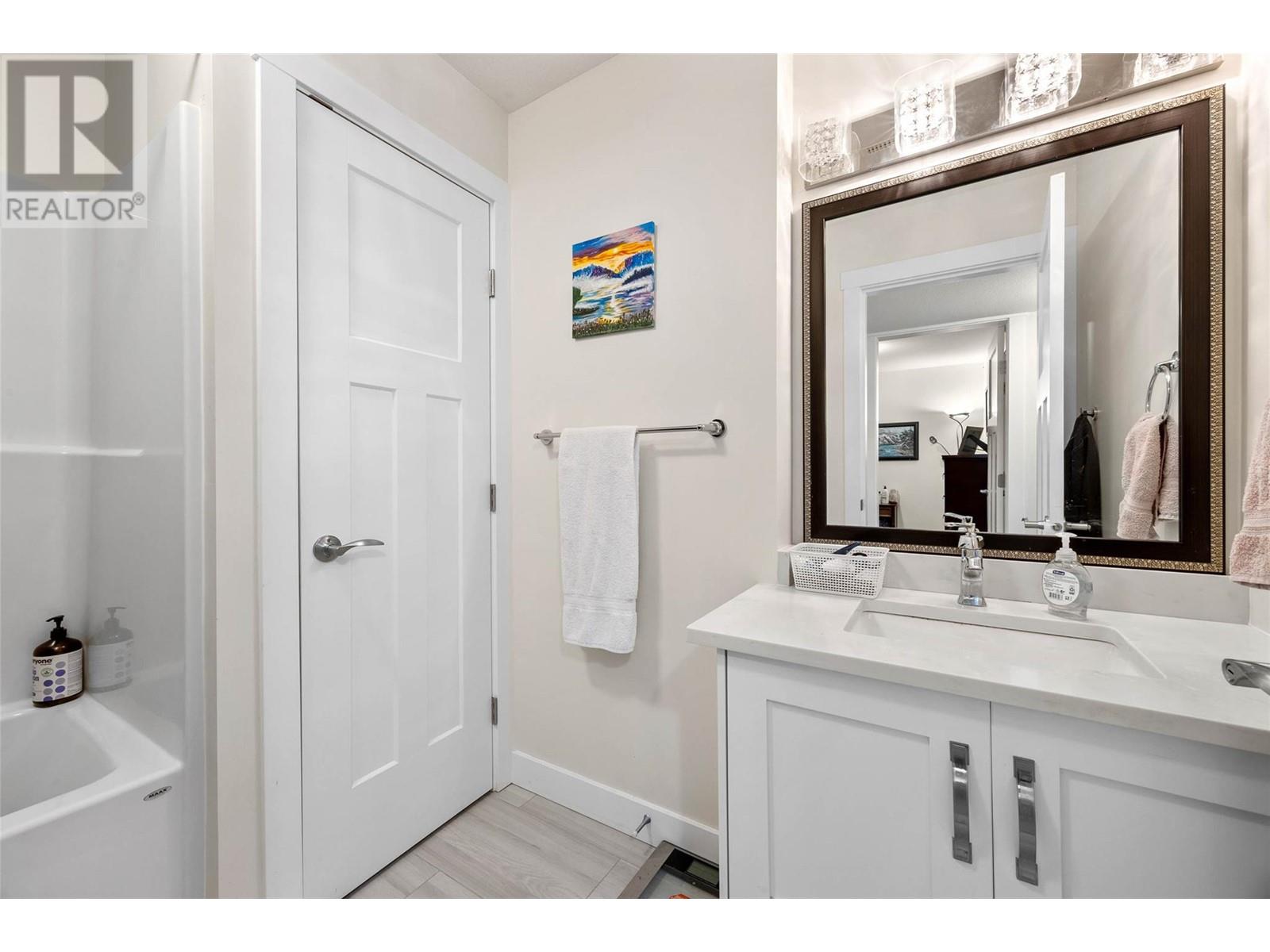 1532 Emerald Drive, Kamloops, British Columbia  V2E 0C1 - Photo 48 - 10347560