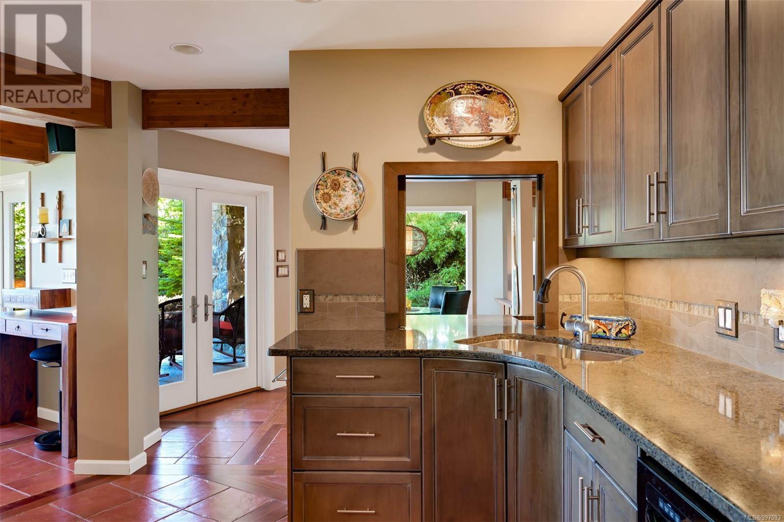 Property at 2248 Arbutus Rd image 2