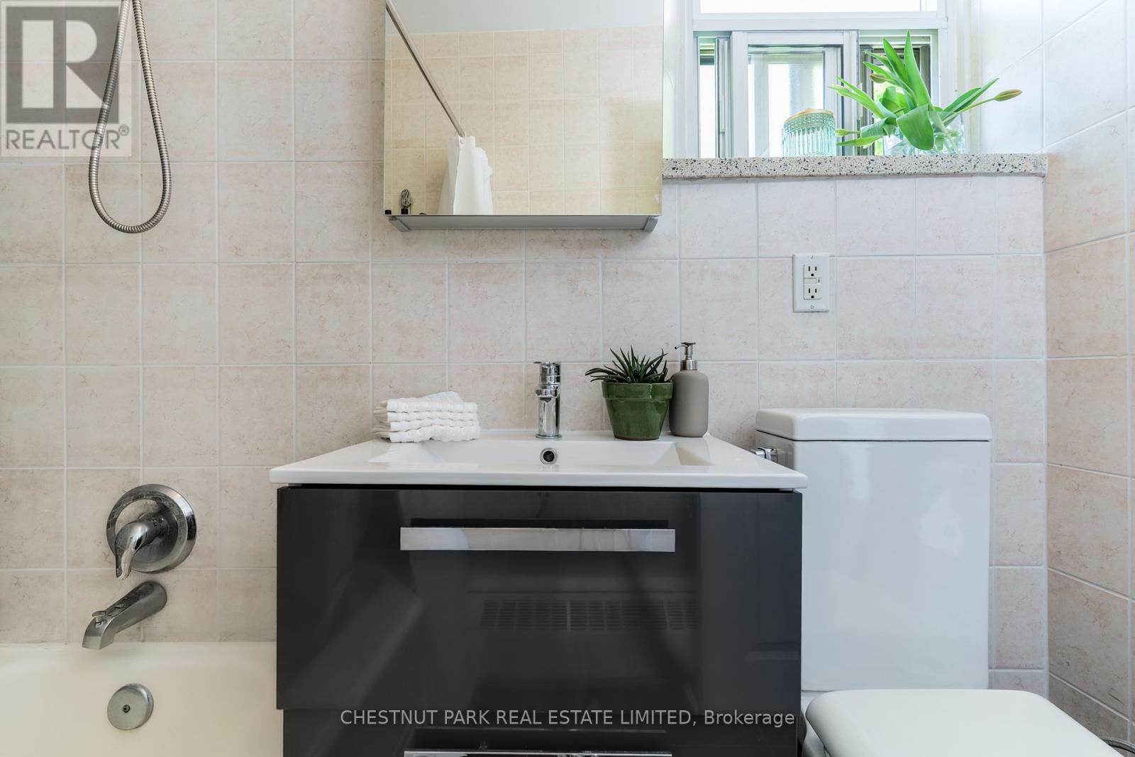 205 - 60 Gulliver Road, Toronto, Ontario  M6M 2M6 - Photo 20 - W12142945