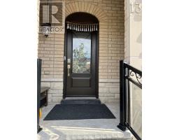 13 QUIETBROOK CRESCENT, Toronto, Ontario