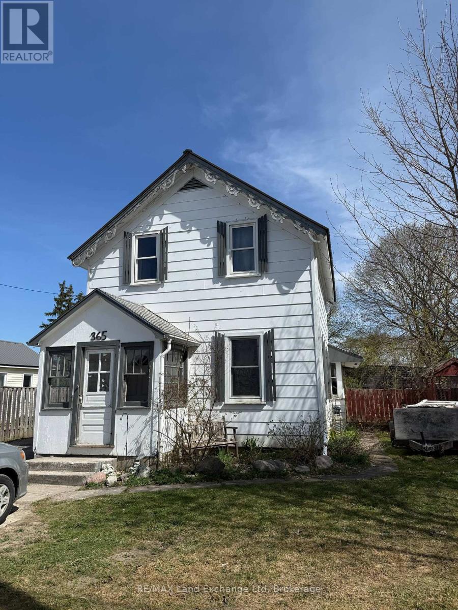 365 Minnie Street, North Huron, Ontario  N0G 2W0 - Photo 16 - X12113902