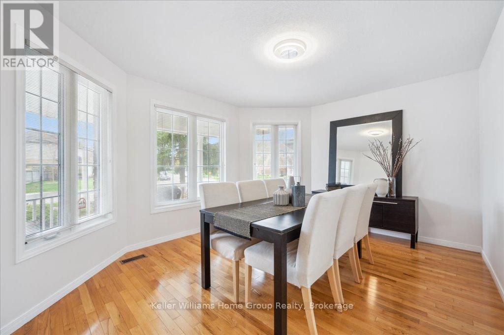38 Oakridge Crescent, Guelph (Pineridge/westminster Woods), Ontario  N1L 1J3 - Photo 17 - X12141582