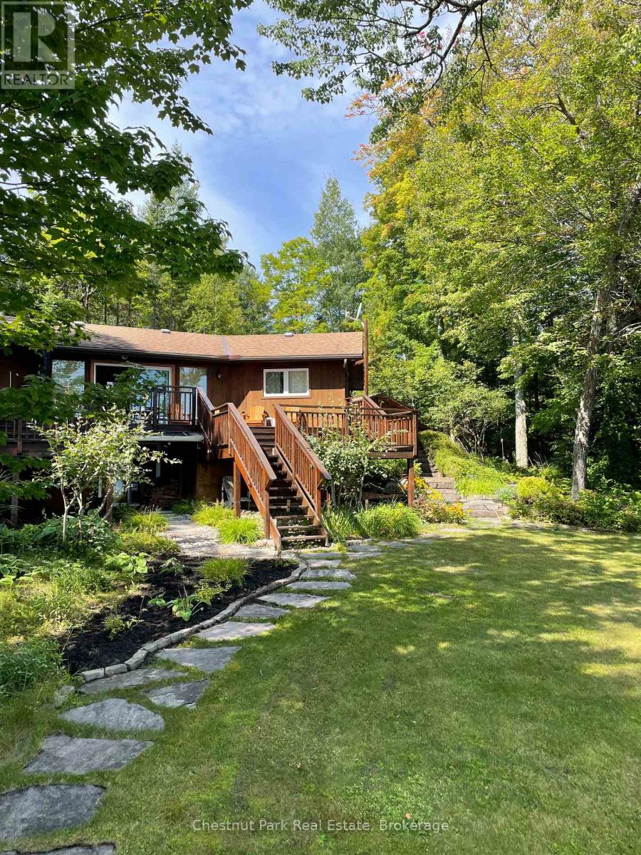 1183 Dickie Lake Road W, Lake Of Bays, Ontario  P0B 1A0 - Photo 44 - X12103408