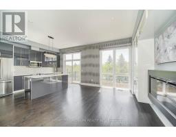 8 CRESTRIDGE DRIVE, Vaughan, Ontario