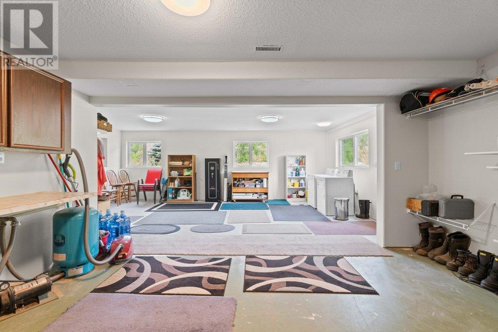 4501 44 Avenue Nw, Salmon Arm, British Columbia  V1E 3A7 - Photo 40 - 10347524