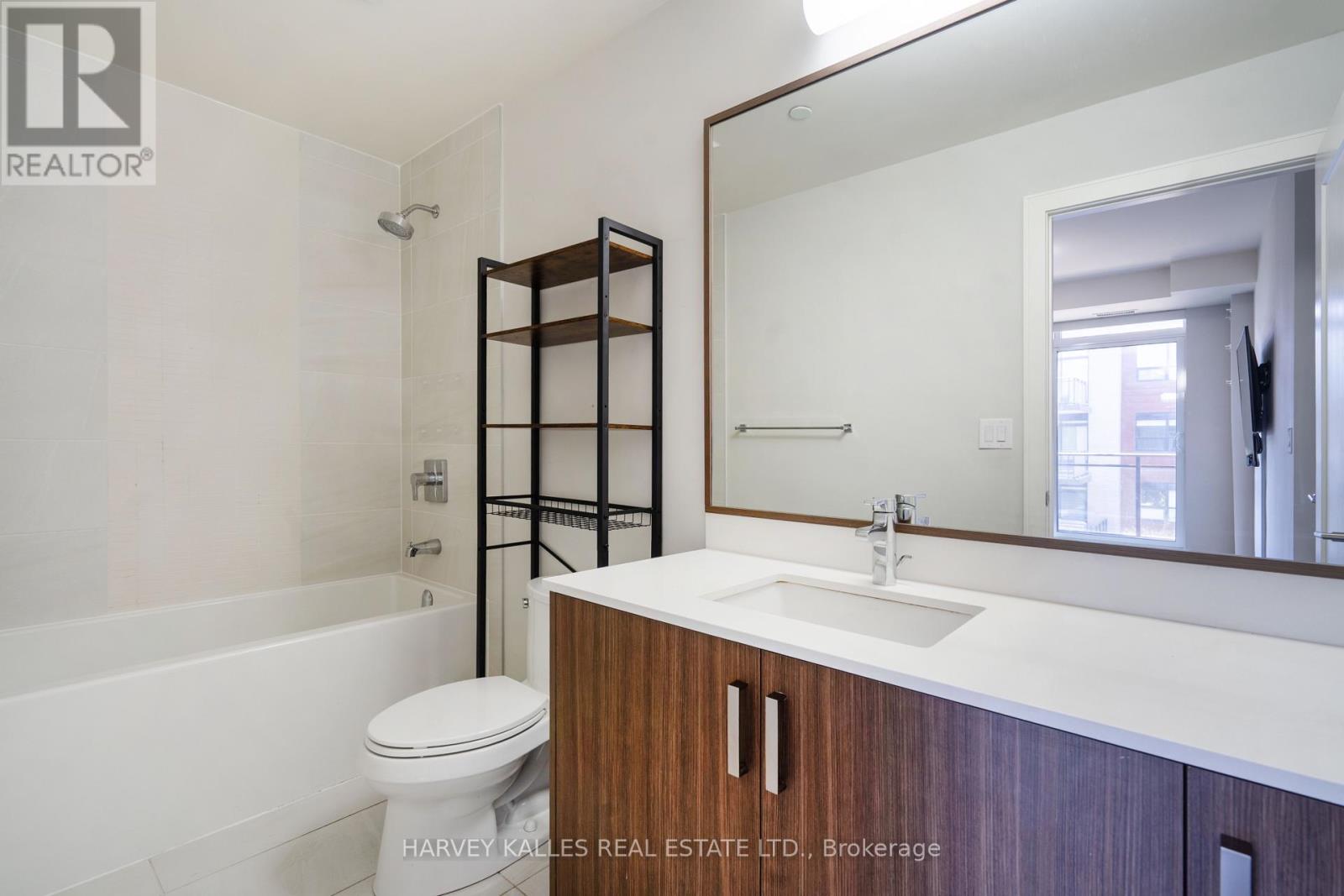 366 - 1575 Lakeshore Road W, Mississauga, Ontario  L5J 0B1 - Photo 37 - W12143097