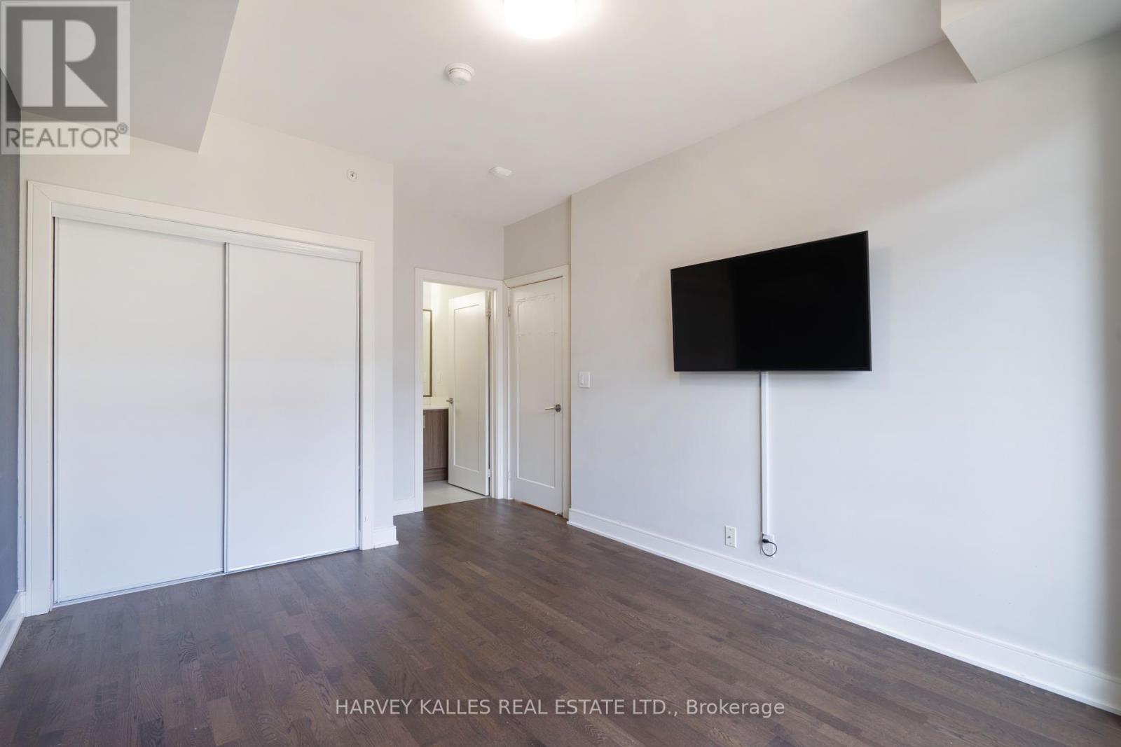 366 - 1575 Lakeshore Road W, Mississauga, Ontario  L5J 0B1 - Photo 38 - W12143097
