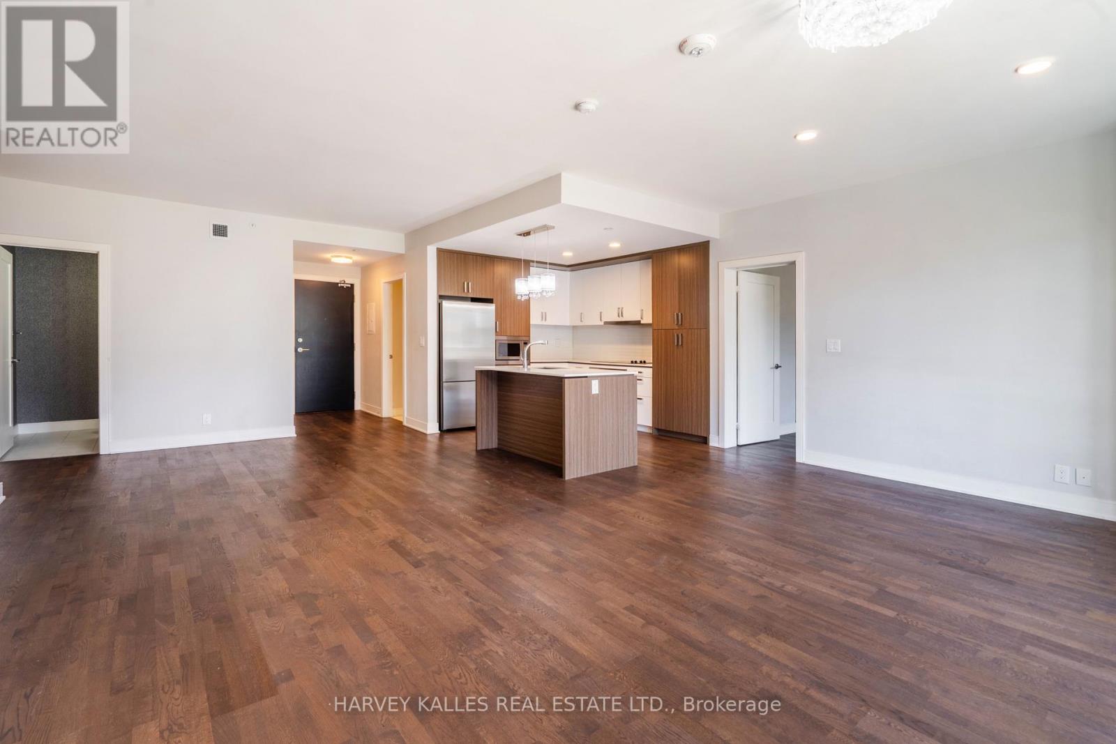 366 - 1575 Lakeshore Road W, Mississauga, Ontario  L5J 0B1 - Photo 47 - W12143097