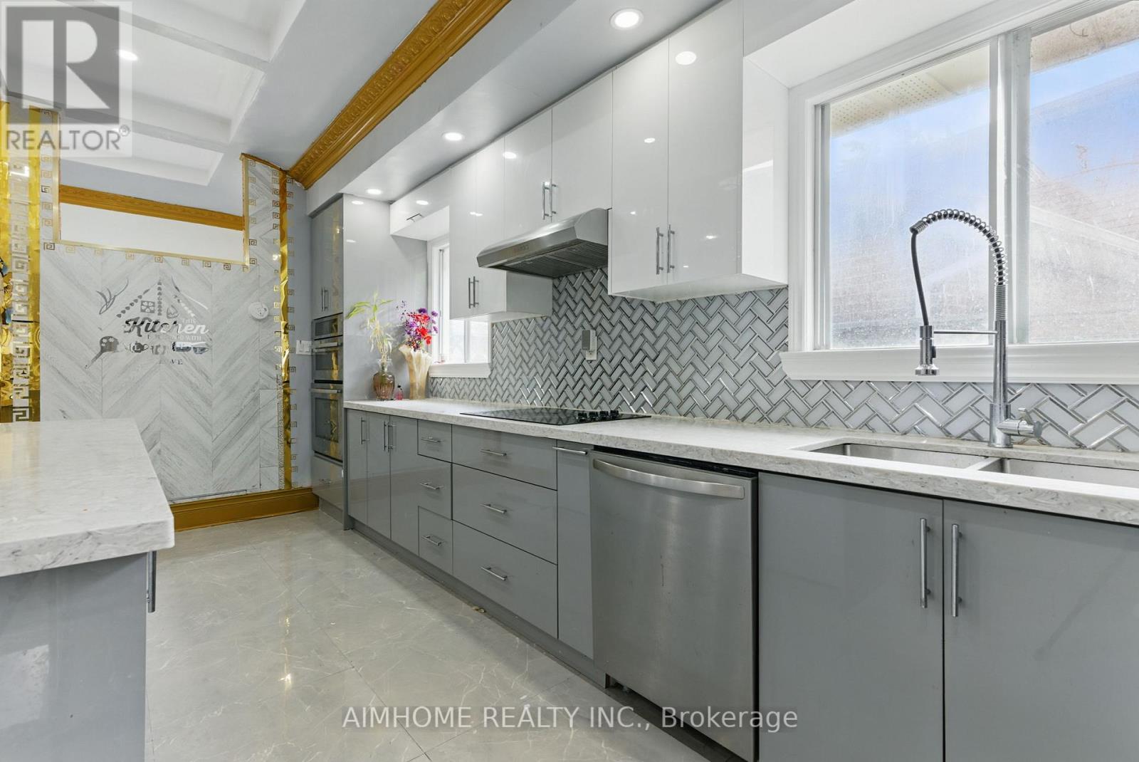 Property at 61 ROTARY DRIVE image 5