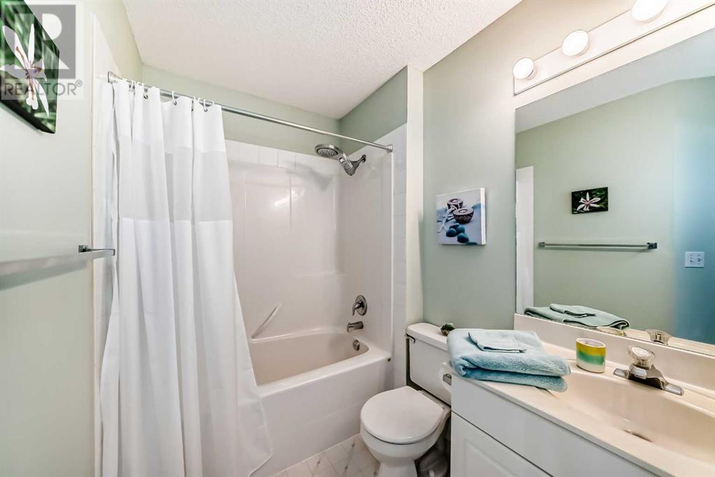 79 Hamptons Link Nw, Calgary, Alberta  T3A 5V9 - Photo 24 - A2206304