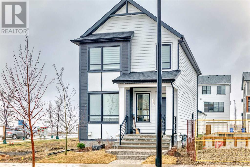 Property at 13 Treeline Avenue SW image 1