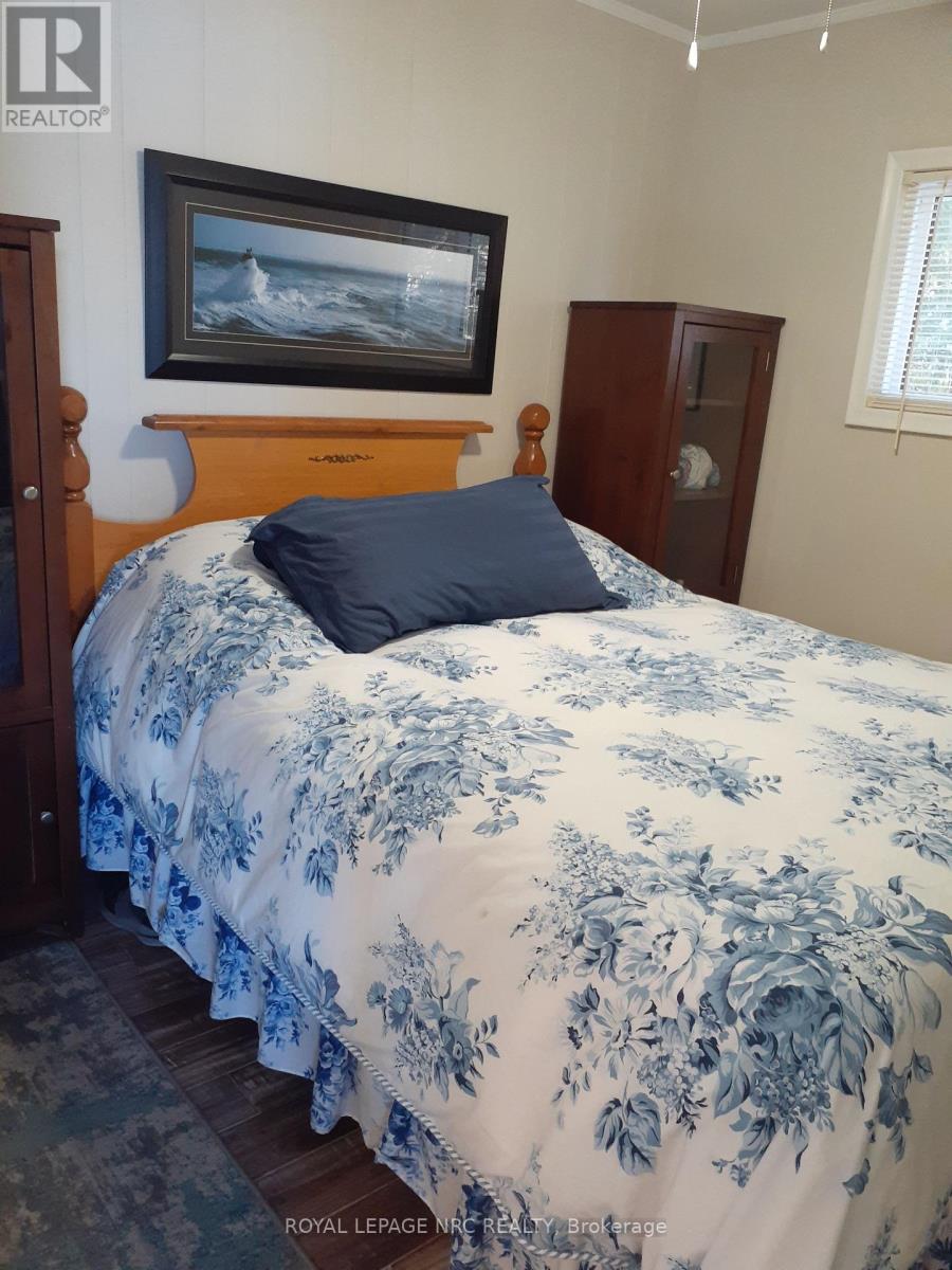 53 Duncombe Drive, Kawartha Lakes, Ontario  K0M 1K0 - Photo 10 - X12143166