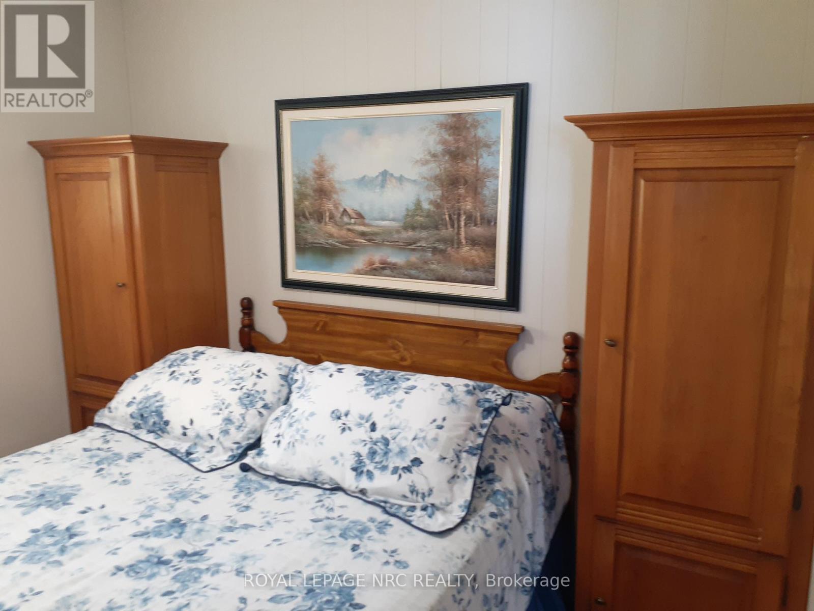 53 Duncombe Drive, Kawartha Lakes, Ontario  K0M 1K0 - Photo 11 - X12143166