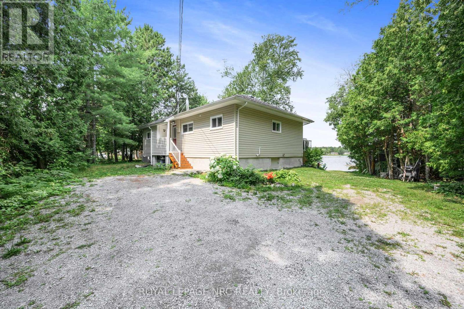 53 Duncombe Drive, Kawartha Lakes, Ontario  K0M 1K0 - Photo 21 - X12143166