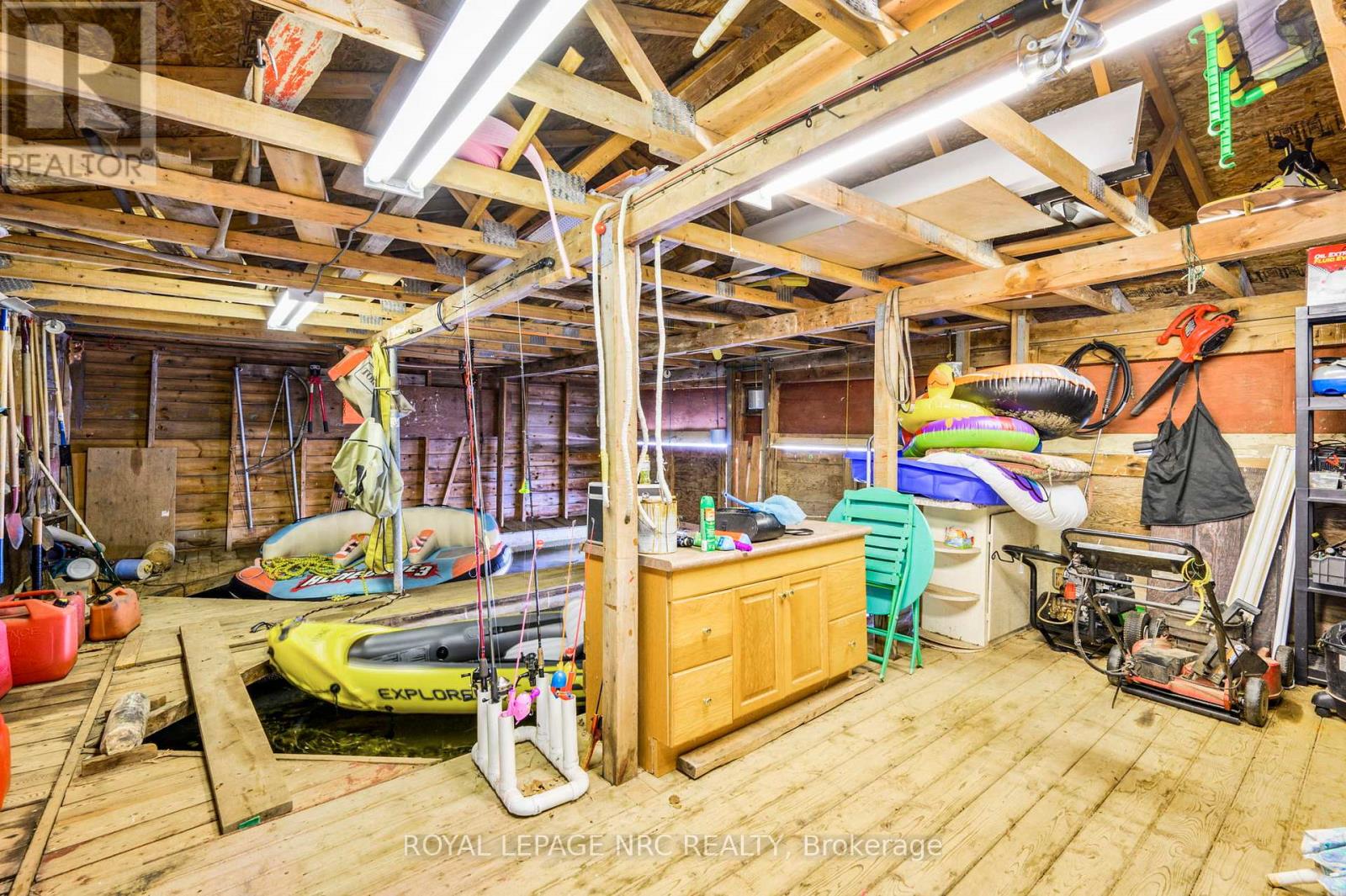 53 Duncombe Drive, Kawartha Lakes, Ontario  K0M 1K0 - Photo 29 - X12143166