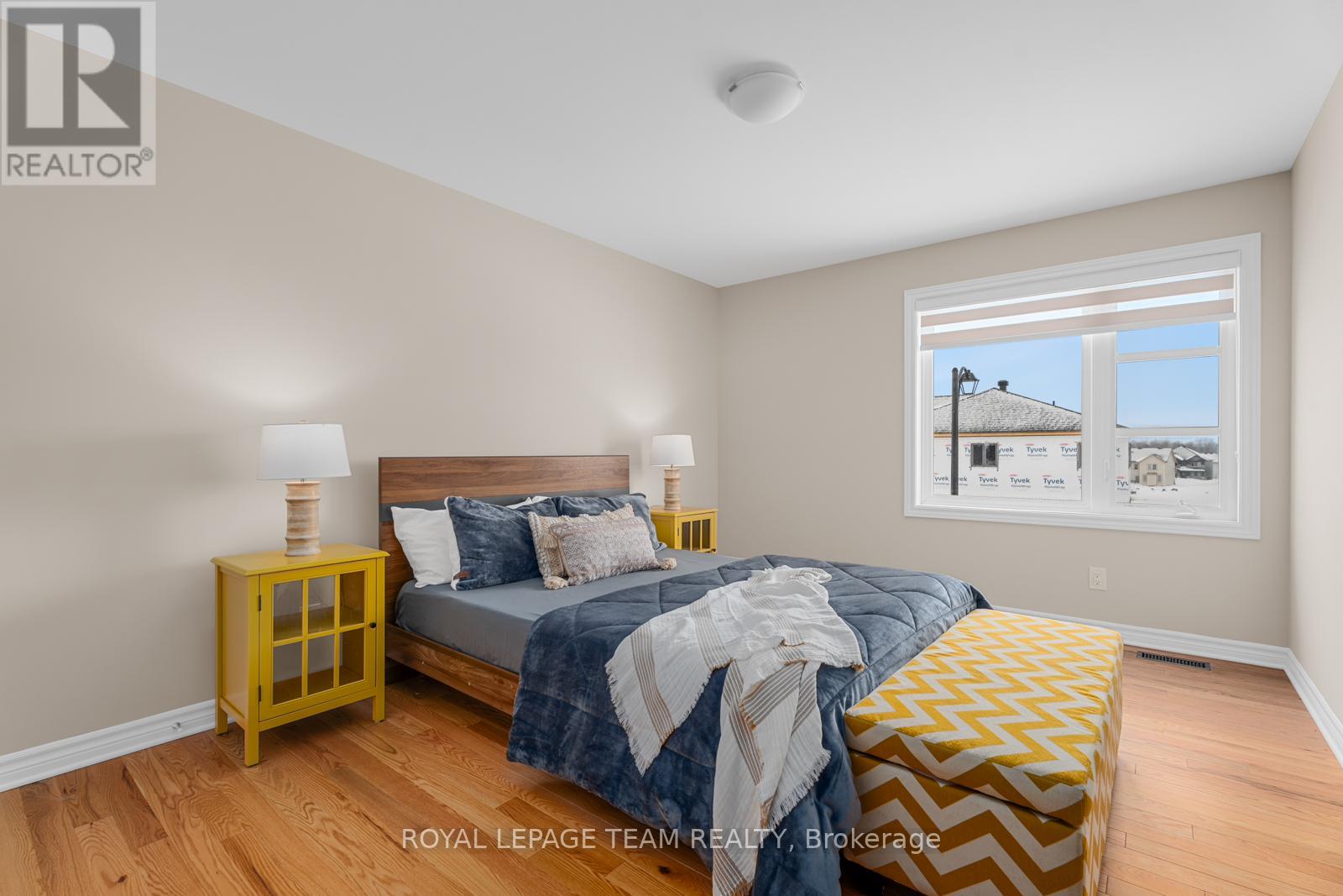 569 Paakanaak Avenue, Ottawa, Ontario  K1X 0H3 - Photo 19 - X12071036