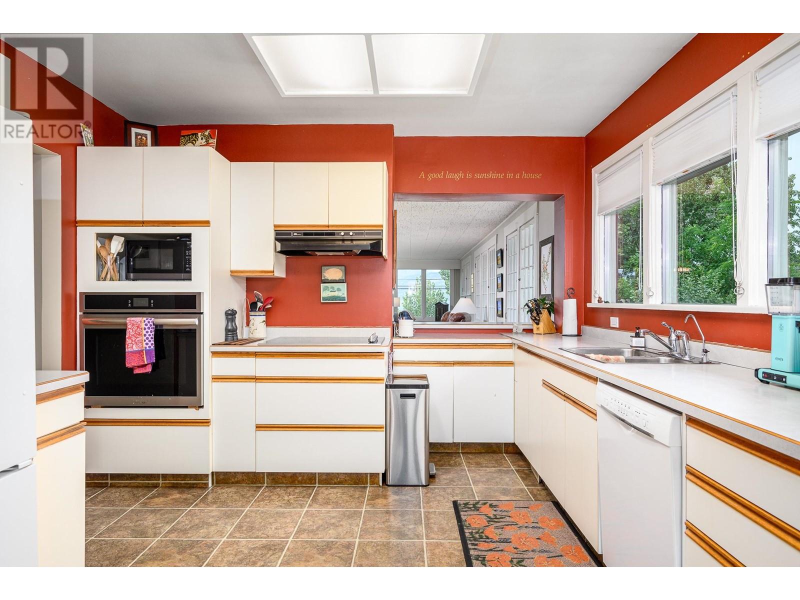 8724, 8730, 8734 Okanagan Landing Road, Vernon, British Columbia  V1H 1J7 - Photo 32 - 10347634