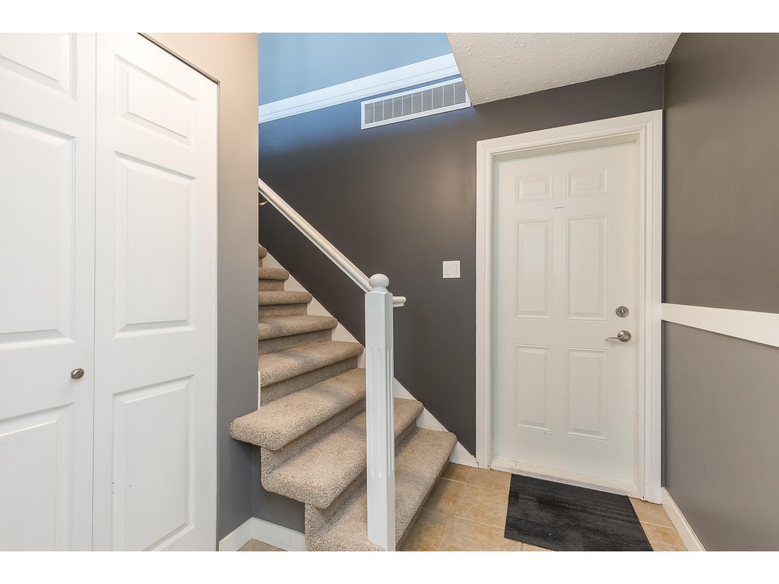 Property at 35062 HIGH DRIVE image 4