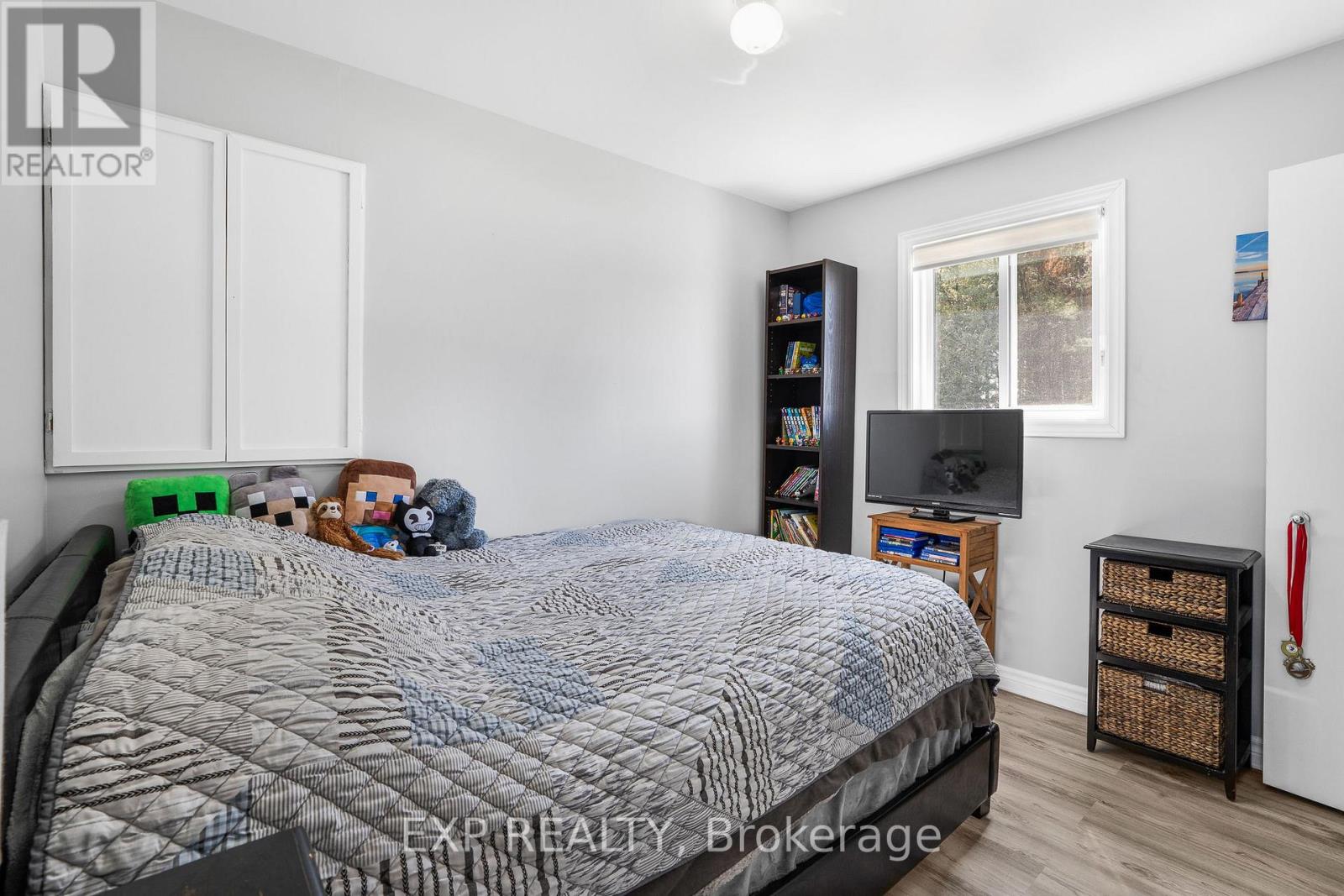 330 Concession 1 Road, Champlain, Ontario  K0B 1R0 - Photo 11 - X12143154