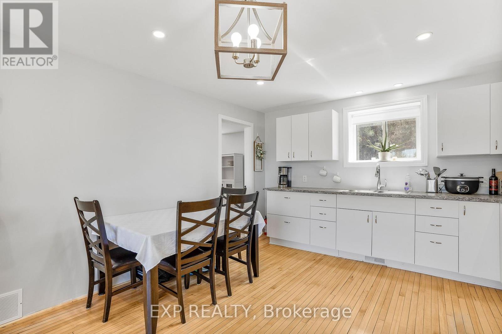 330 Concession 1 Road, Champlain, Ontario  K0B 1R0 - Photo 15 - X12143154