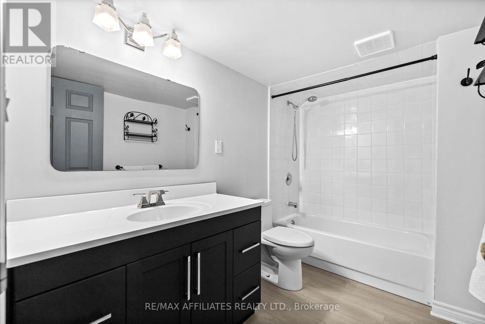 28 Sarrazin Way, Ottawa, Ontario  K2J 4A5 - Photo 28 - X12143160