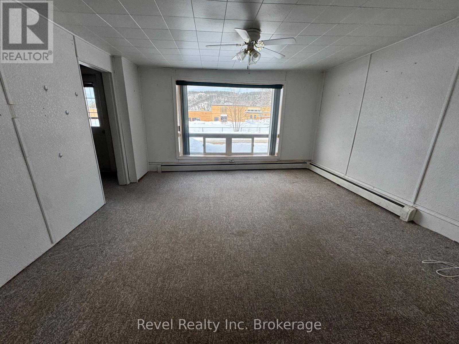 354 Poplar Street, Mattawa, Ontario  P0H 1V0 - Photo 25 - X12143137