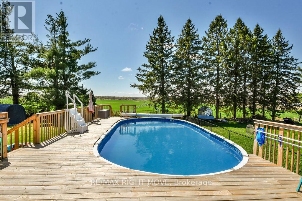 12 Fulsom Crescent, Kawartha Lakes, Ontario  L3V 6H5 - Photo 39 - X12134314