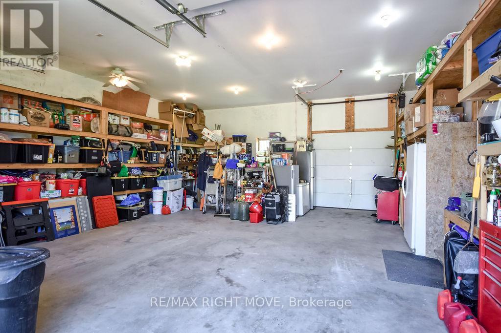 12 Fulsom Crescent, Kawartha Lakes, Ontario  L3V 6H5 - Photo 35 - X12134314