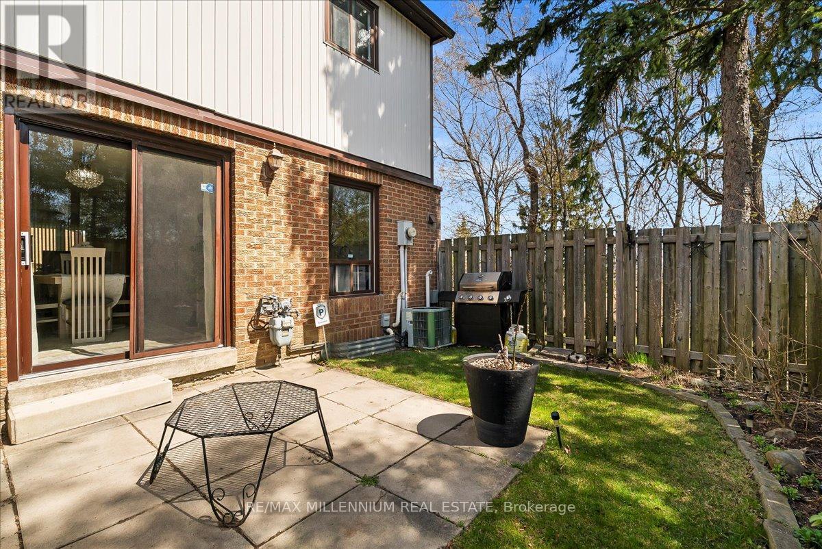22 - 765 Oklahoma Drive E, Pickering (West Shore), Ontario  L1W 3C9 - Photo 24 - E12143151