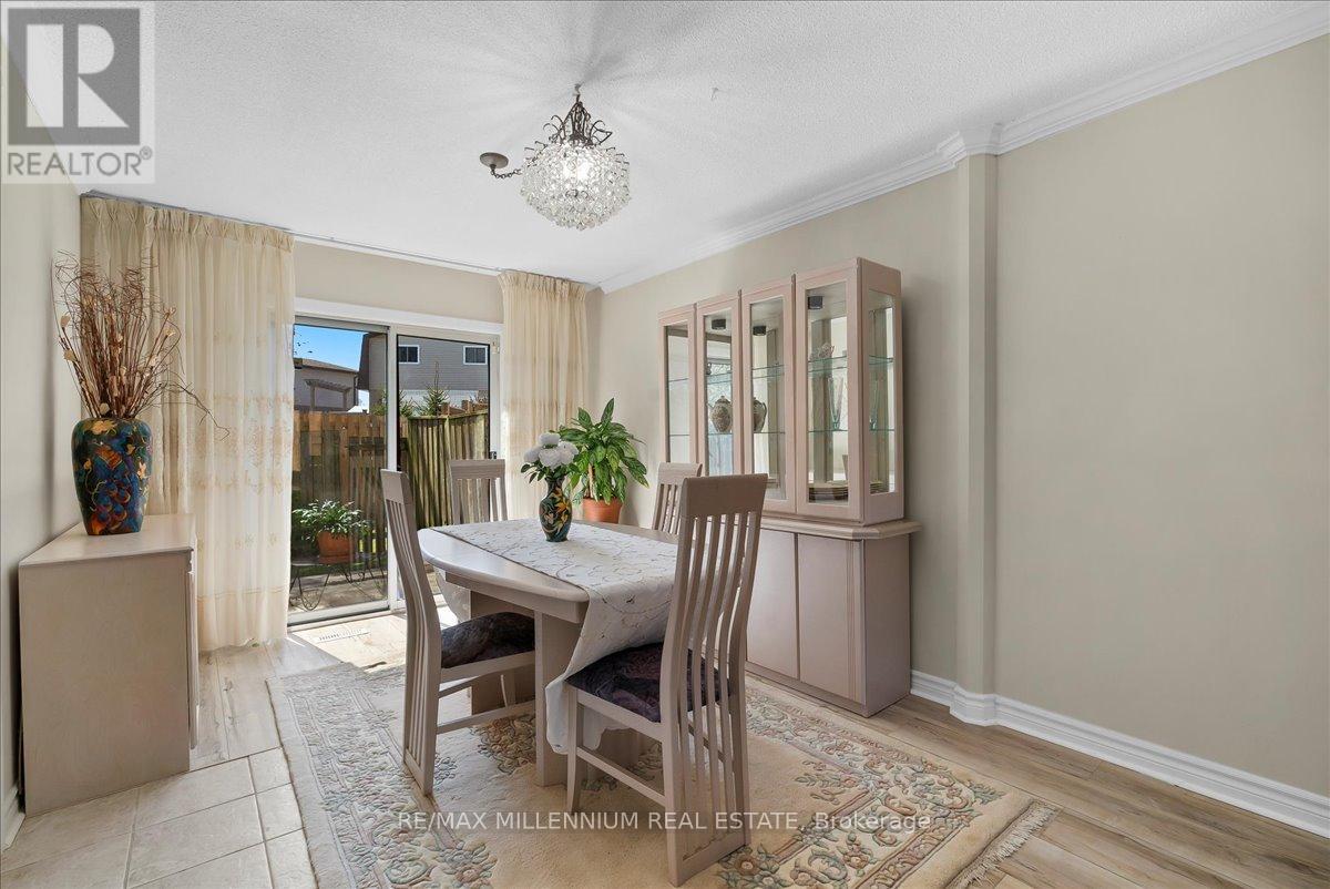 22 - 765 Oklahoma Drive E, Pickering (West Shore), Ontario  L1W 3C9 - Photo 4 - E12143151