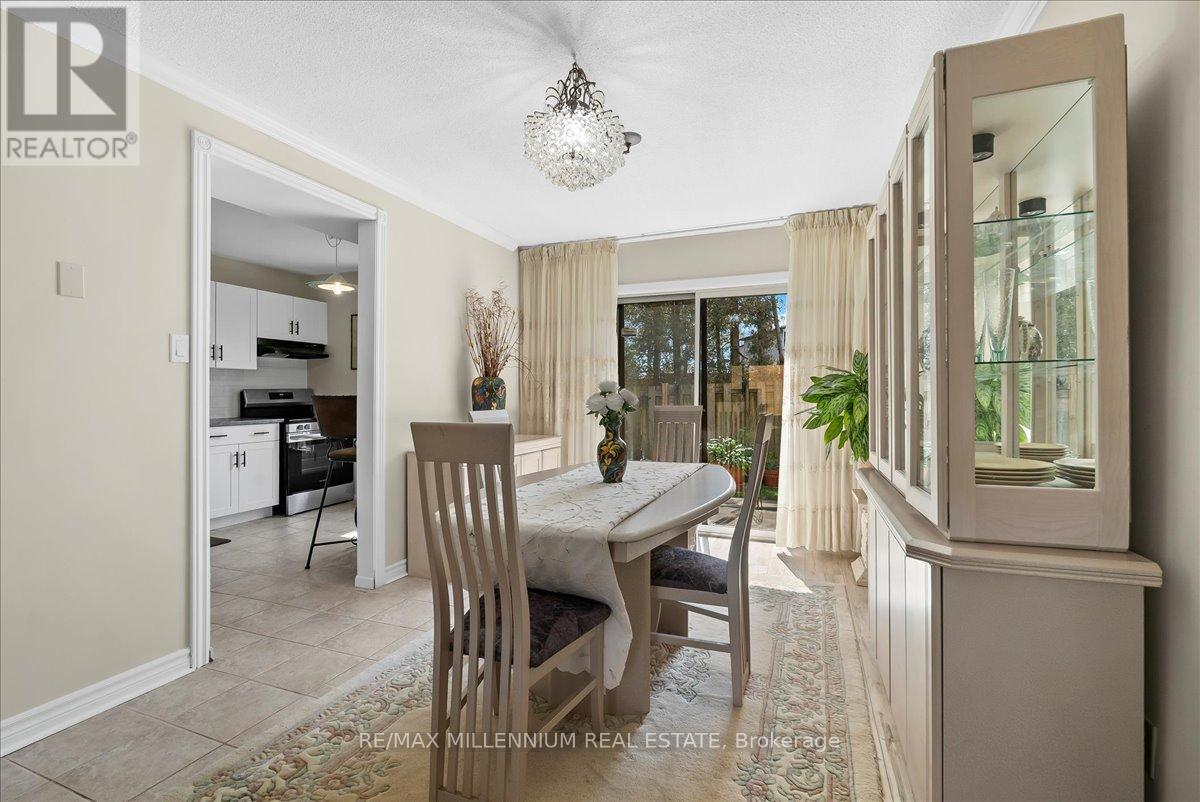 22 - 765 Oklahoma Drive E, Pickering (West Shore), Ontario  L1W 3C9 - Photo 5 - E12143151