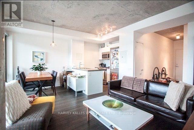 512 - 319 Carlaw Avenue, Toronto, Ontario  M4M 2S1 - Photo 1 - E12143162