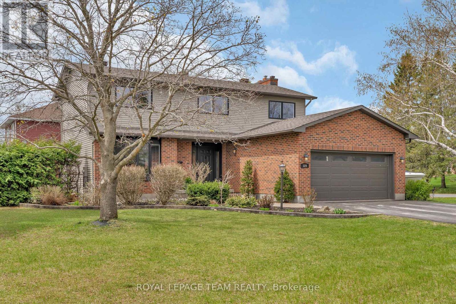 129 RIDGEVIEW DRIVE, Ottawa, Ontario