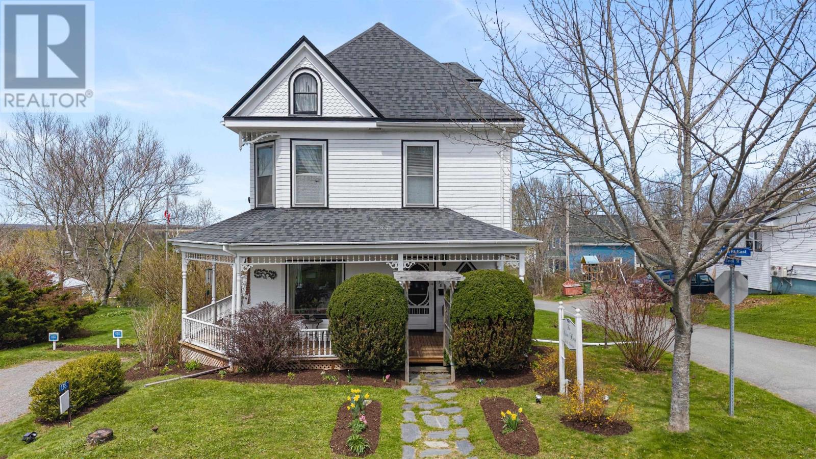 Property at 138 Main Street image 3