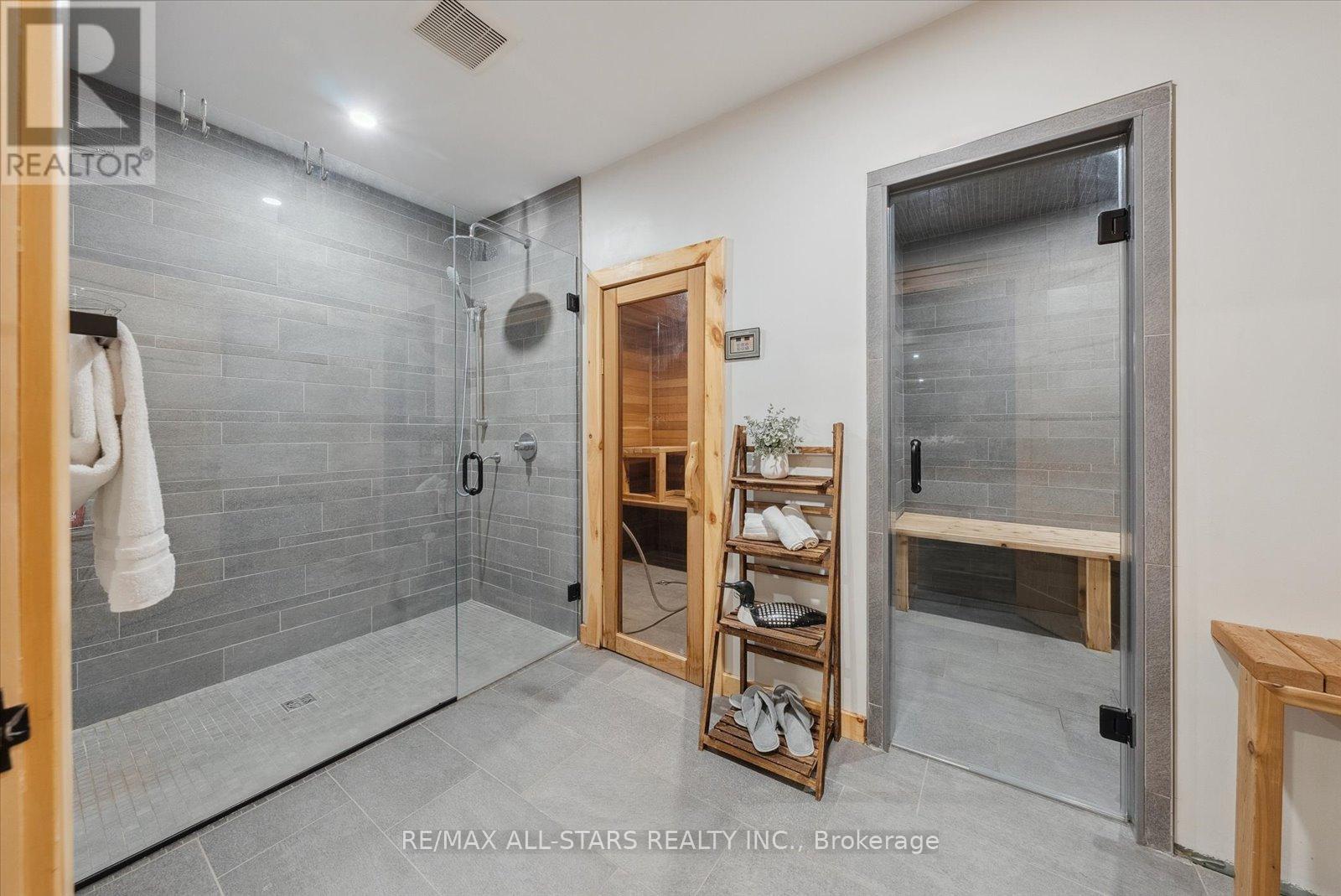 27440 Cedarhurst Beach Road, Brock (Beaverton), Ontario  L0K 1A0 - Photo 37 - N12143115