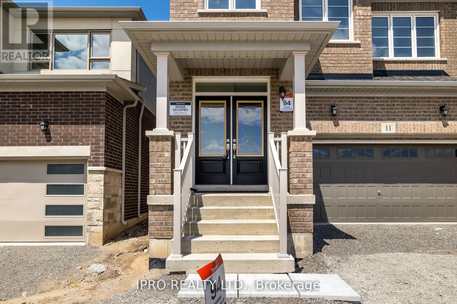 11 Phoenix Boulevard, Barrie, Ontario  L9S 2Z4 - Photo 4 - S12143126