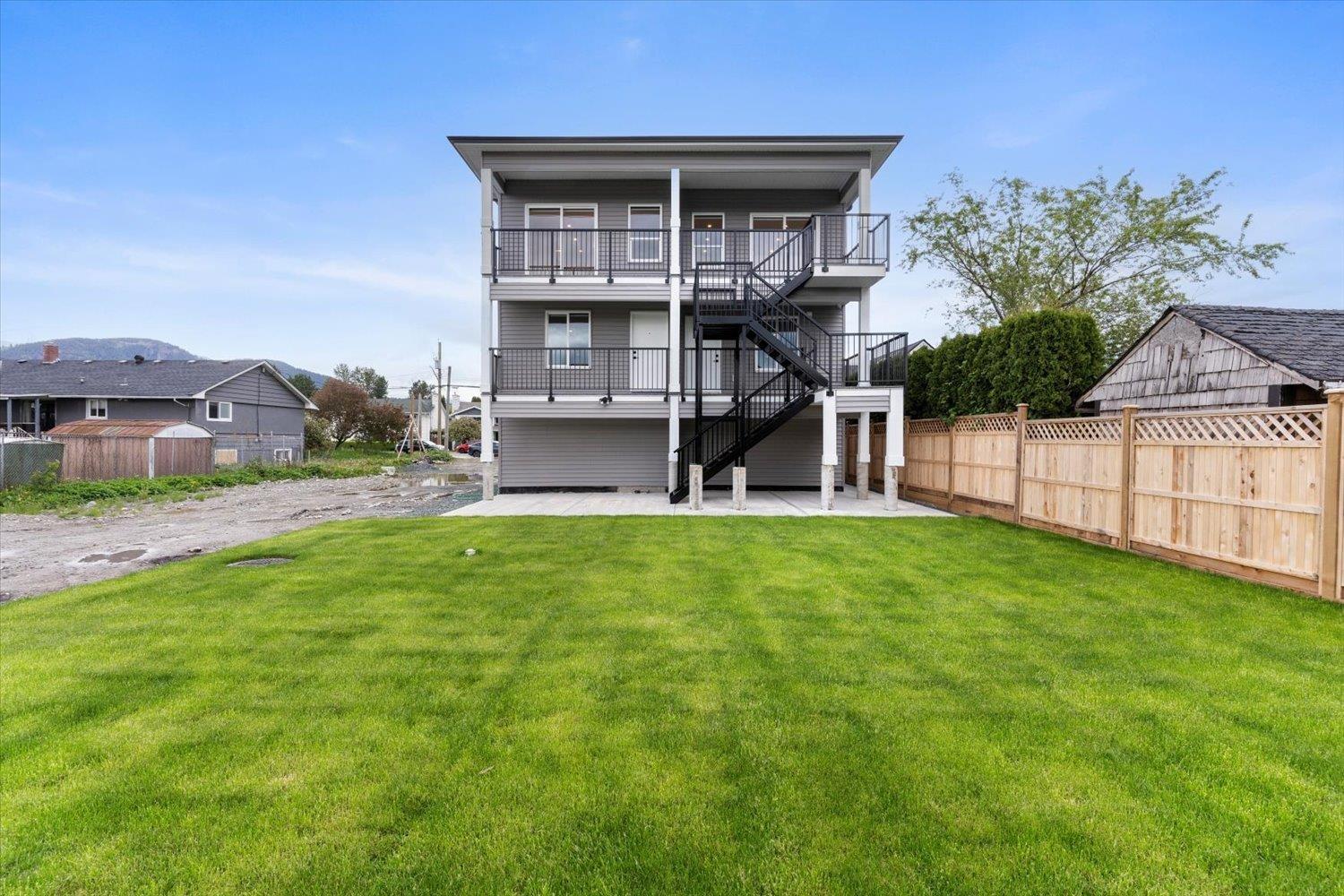 45480 Wellington Avenue, Chilliwack Proper West, Chilliwack, British Columbia  V2P 2E9 - Photo 30 - R3000057