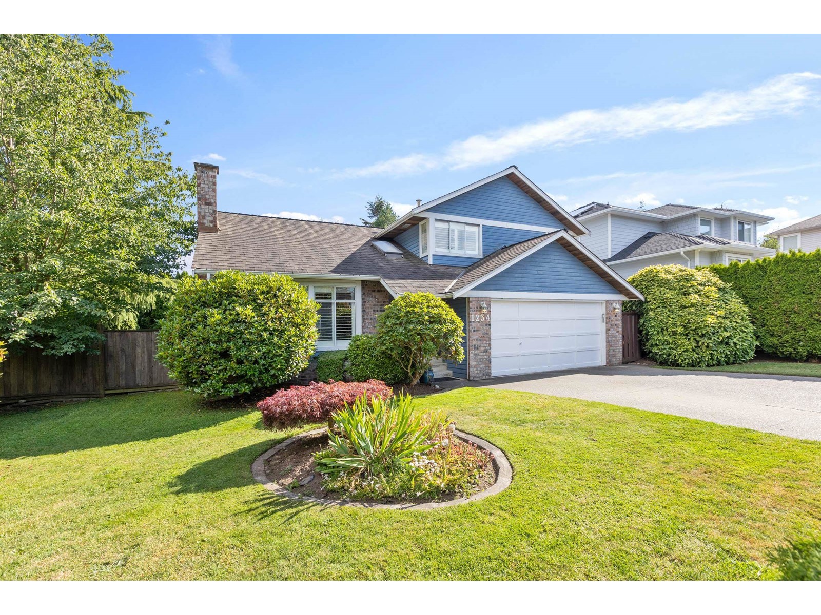 1234 160a Street, Surrey, British Columbia  V4A 7J6 - Photo 2 - R3000314