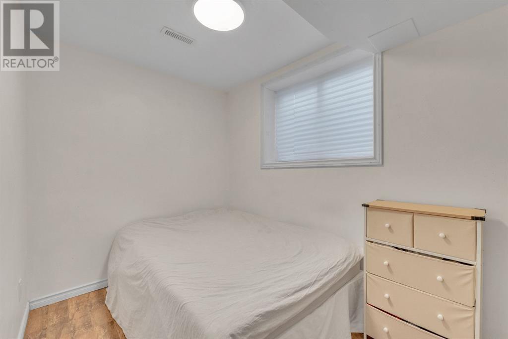 1737 New Brighton Drive Se, Calgary, Alberta  T2Z 0T9 - Photo 33 - A2208690