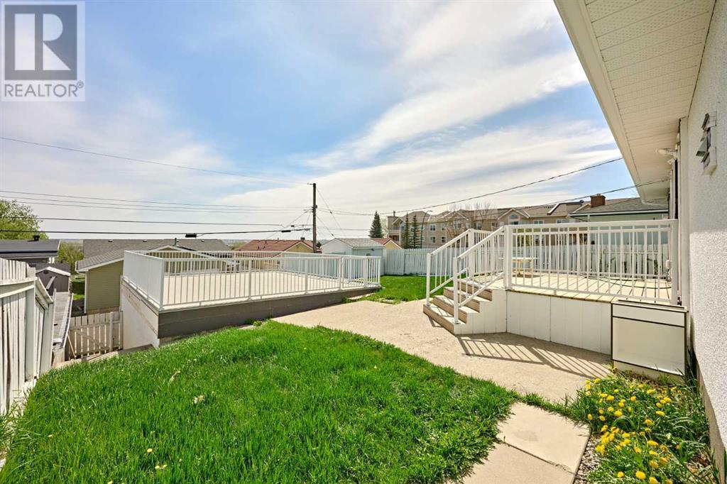 7008 Hunterview Drive Nw, Calgary, Alberta  T2K 4P3 - Photo 41 - A2219725
